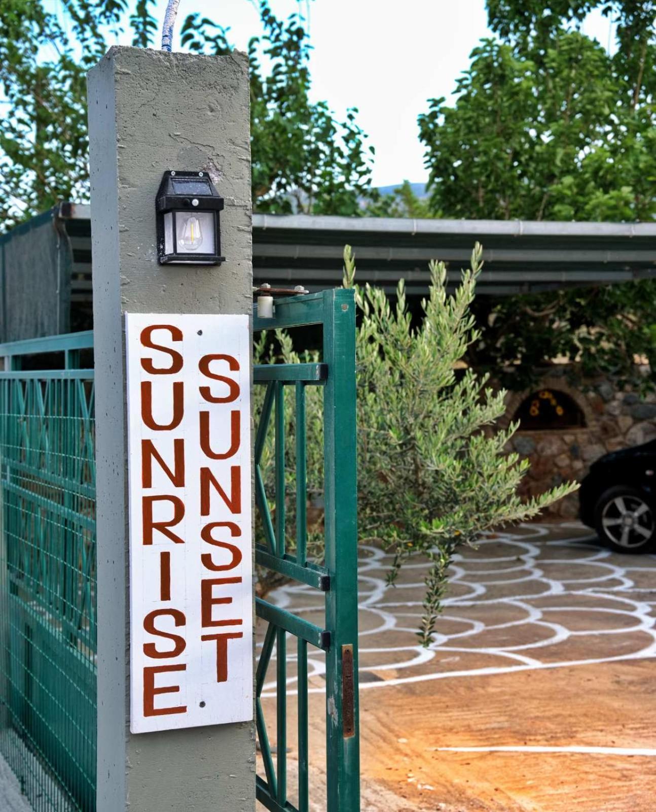 Sunrise & Sunset Appartement *
